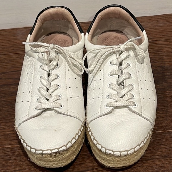 Vince Camuto White Women’s Flat Espadrilles Size 7 - Picture 2 of 8